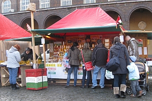 Hungarian honey sales market booth